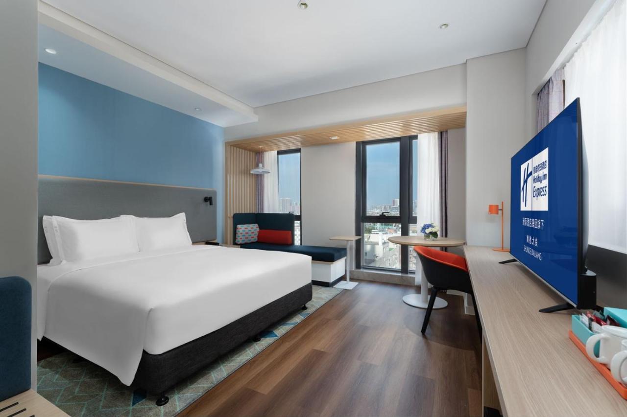 Holiday Inn Express Shunde Daliang By Ihg Exterior photo